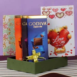 Godiva Chocolate Love Combo