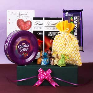 Valentine Special Chocolate Gift Combo