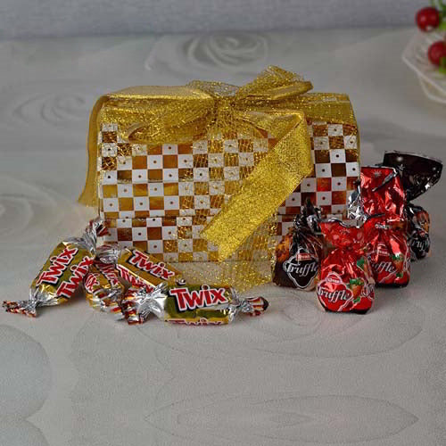 Truffle and Twix Chocolate Toffees Box