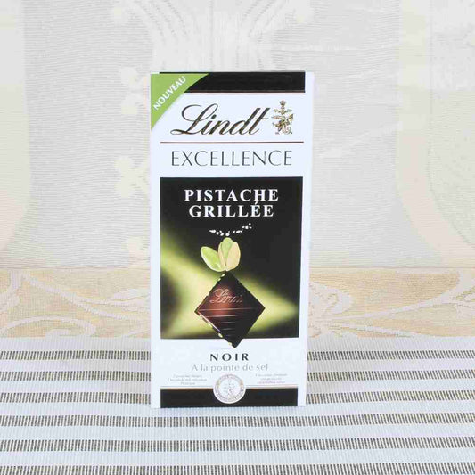 Noir Pista che A la Pointe de Sel Flavour Lindt Excellence Chocolate Bar