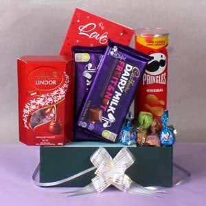 Exclusive Valentine Goodies Gift Box